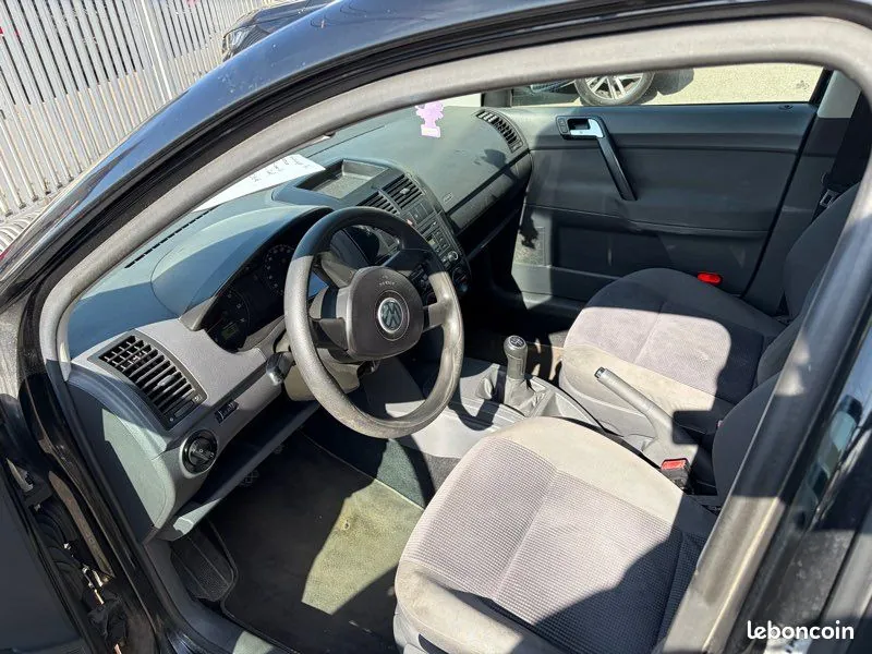 Volkswagen Polo 2006 photo 5