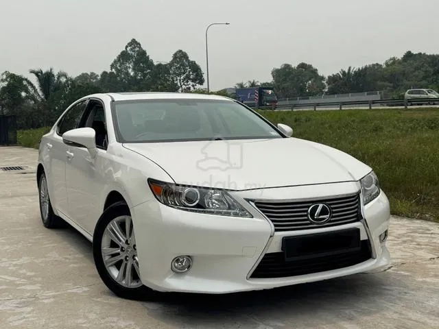 Lexus Es250