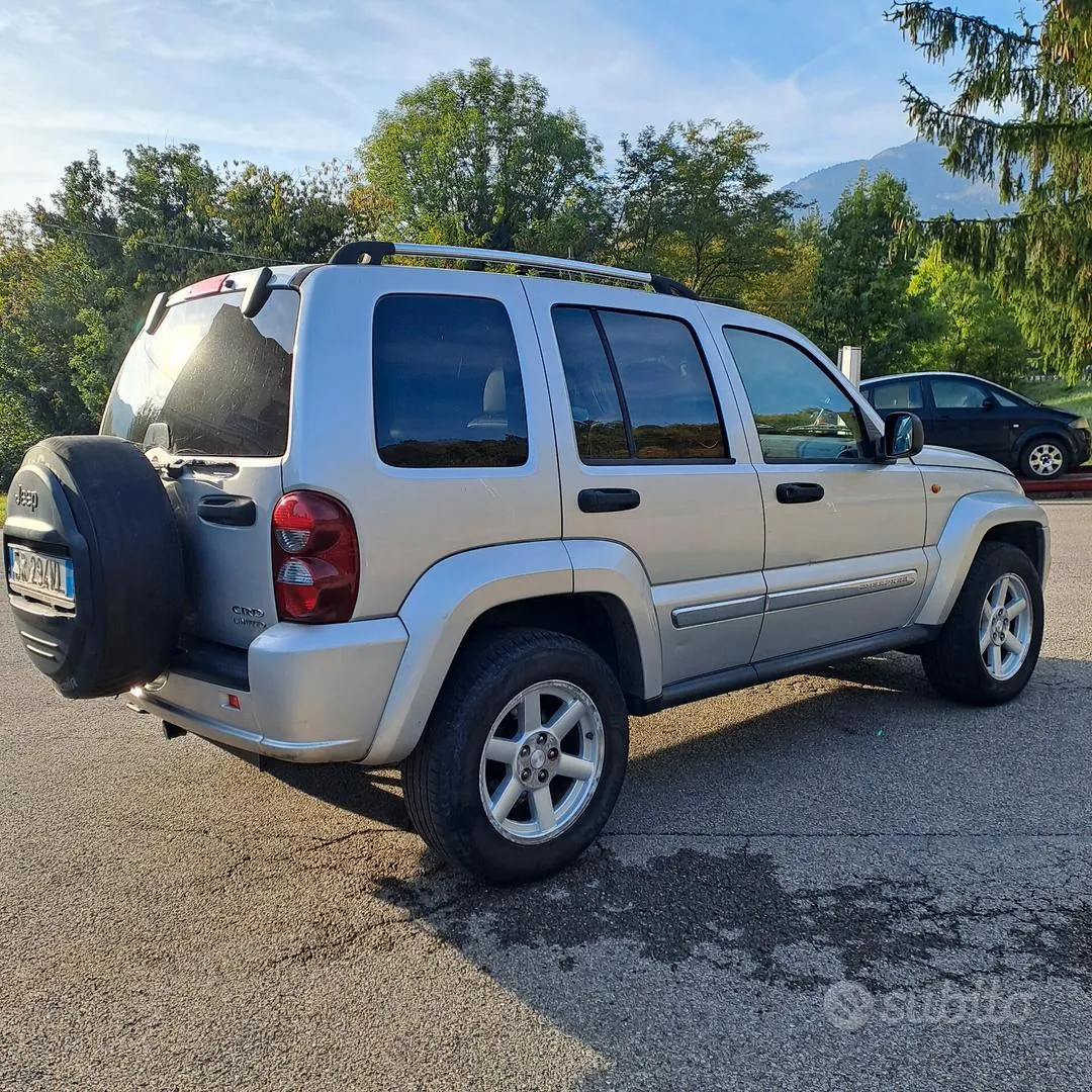 Jeep Cherokee 2008 photo 5