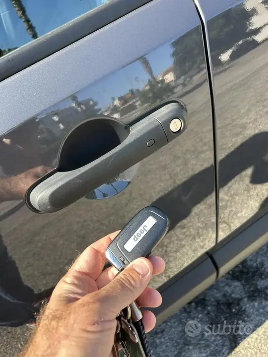 Jeep Renegade 2025 photo 3