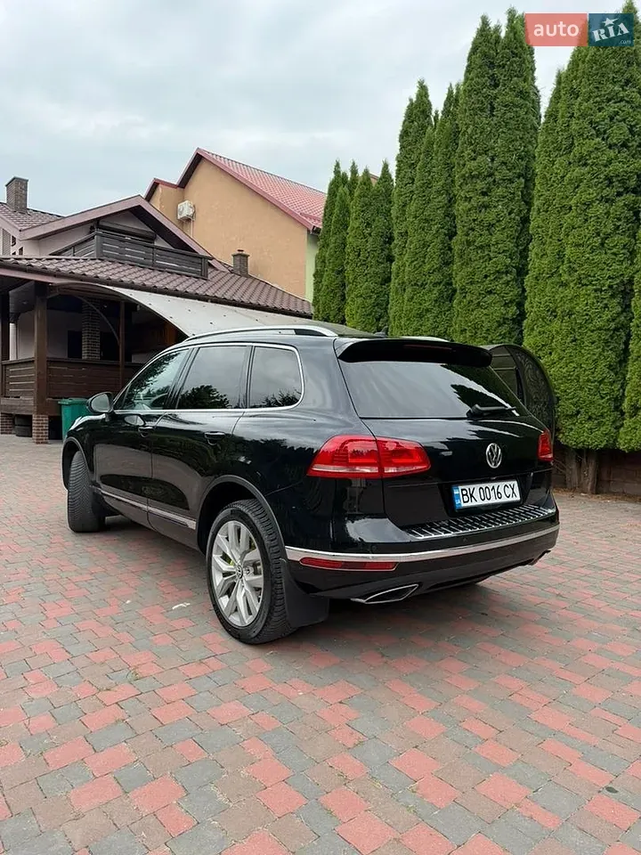 Volkswagen Touareg 2015 photo 4