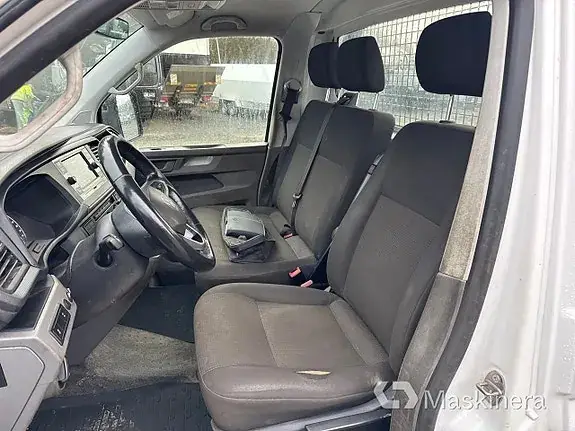 Volkswagen Transporter 2022 photo 5