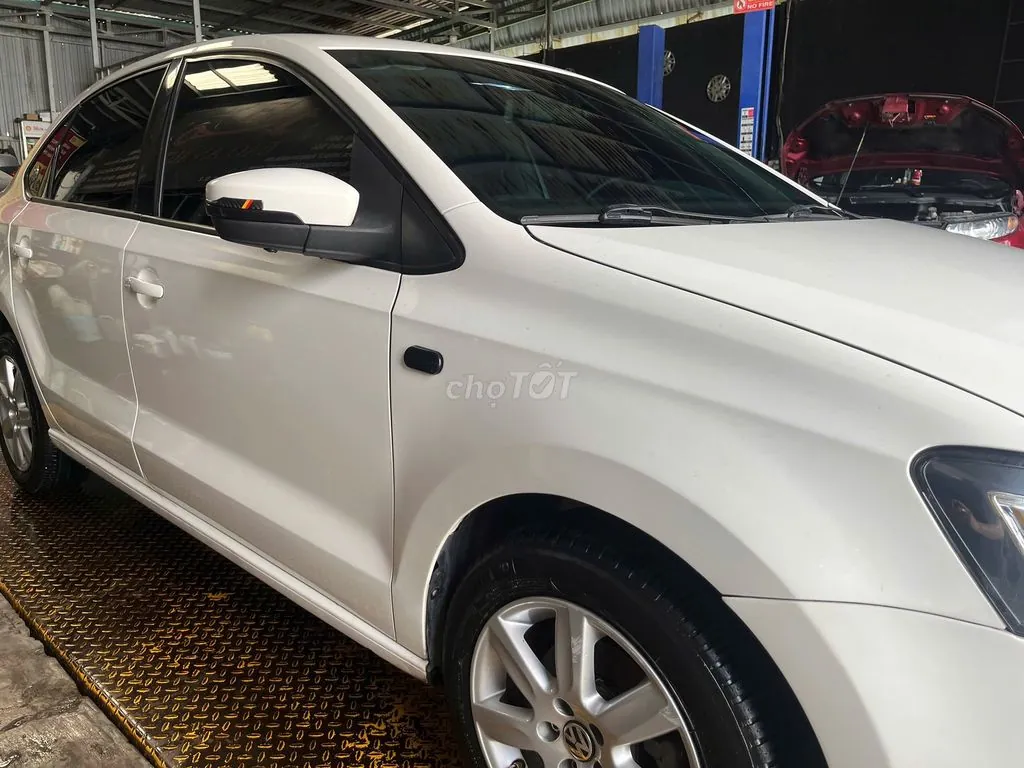 Volkswagen Polo 2016 photo 3