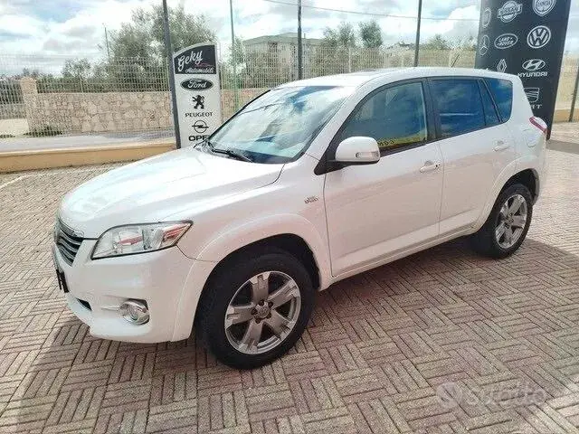 Toyota Rav4 2011 photo 3