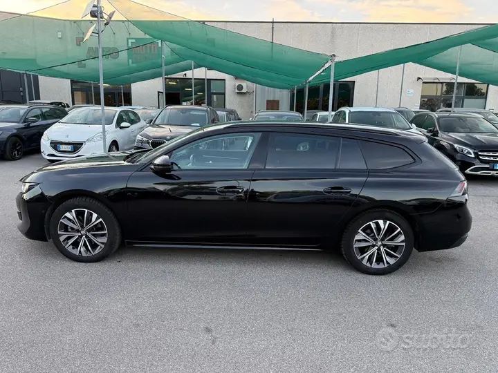 Peugeot 508 2022 photo 2