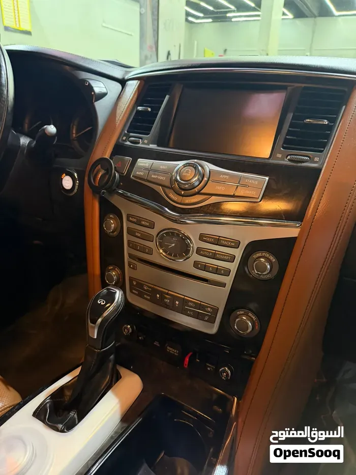 Infiniti Qx80 2018 photo 3