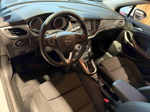 Opel Astra 2018 photo 5