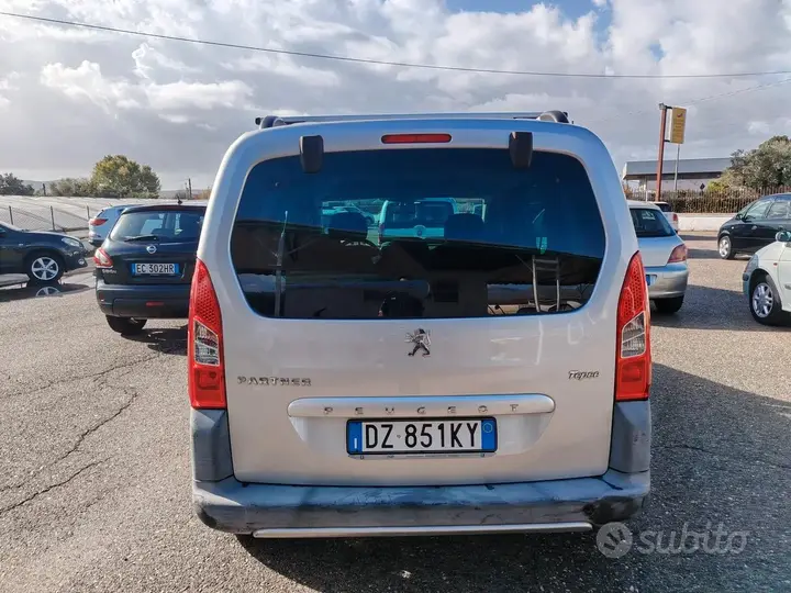 Peugeot Partner 2009 photo 4