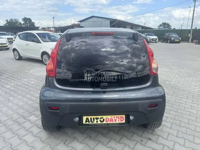 Peugeot 107 2007 photo 5