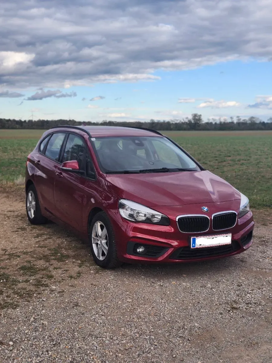 BMW 218I