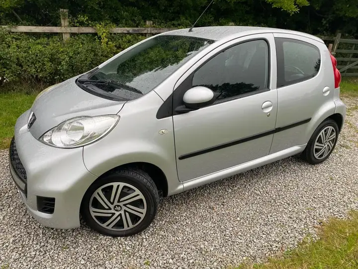Peugeot 107