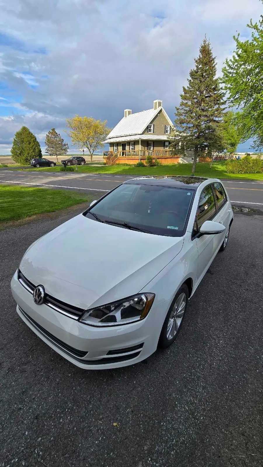Volkswagen Golf 2017 photo 2