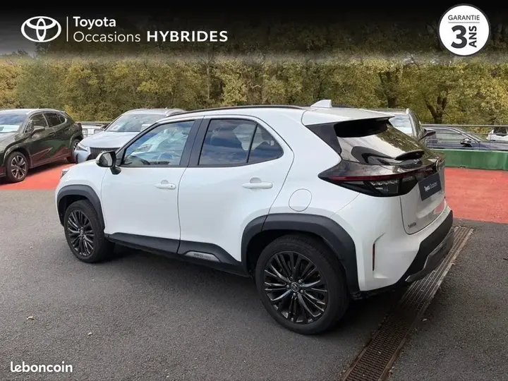 Toyota Yaris Cross 2023 photo 2
