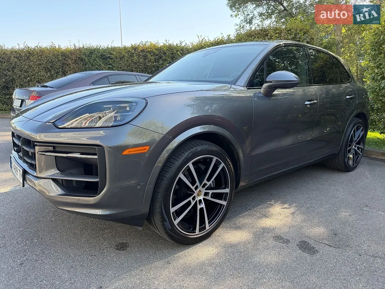 Porsche Cayenne 2024 photo 2
