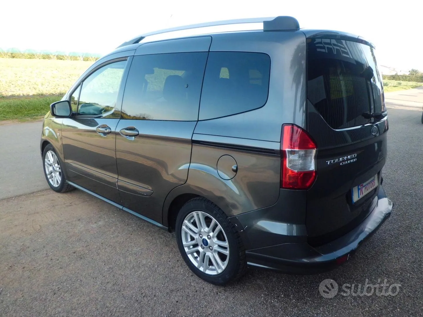 Ford Tourneo Connect 2017 photo 5