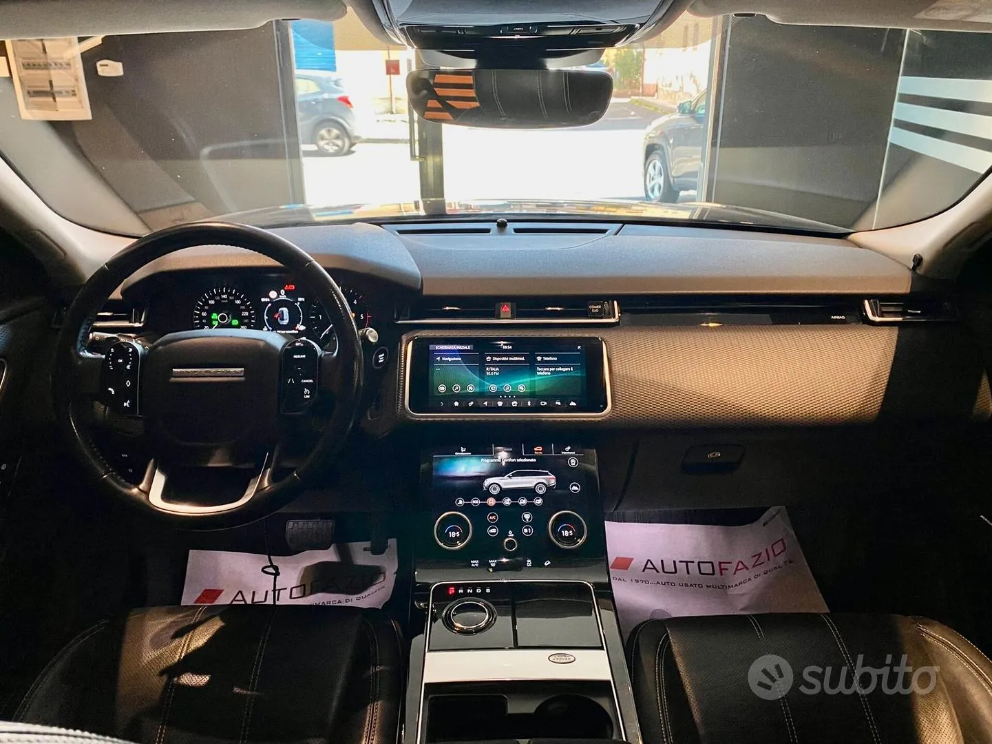 Land Rover Range Rover Velar 2020 photo 3