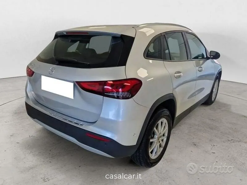 Mercedes-Benz Gla 2022 photo 3