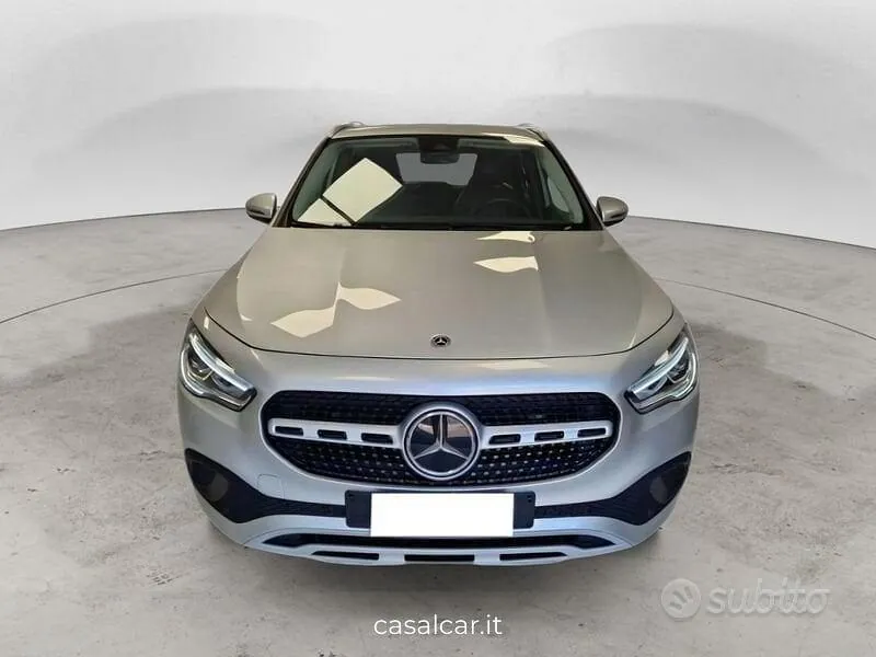 Mercedes-Benz Gla 2022 photo 2