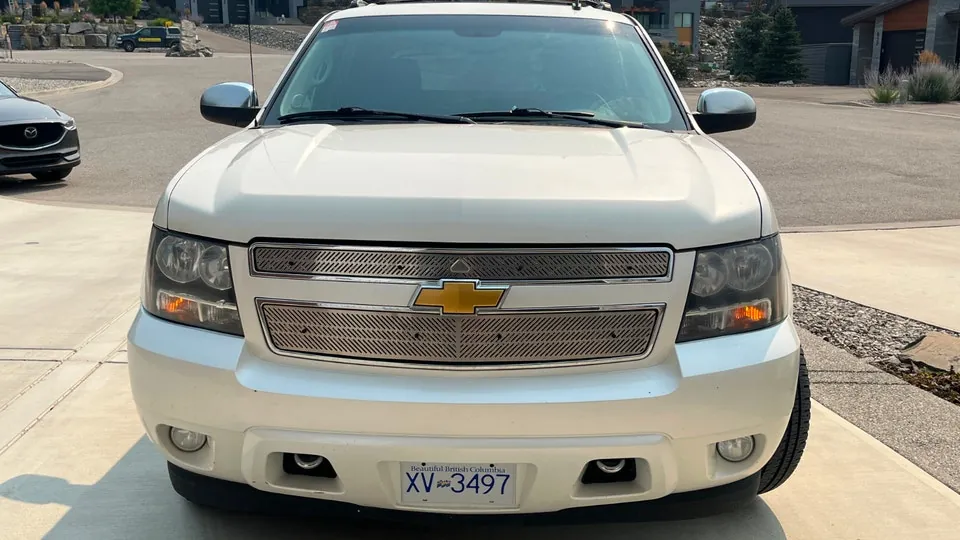 Chevrolet Avalanche 2012 photo 3