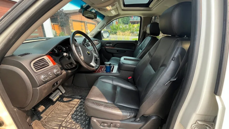 Chevrolet Avalanche 2012 photo 5