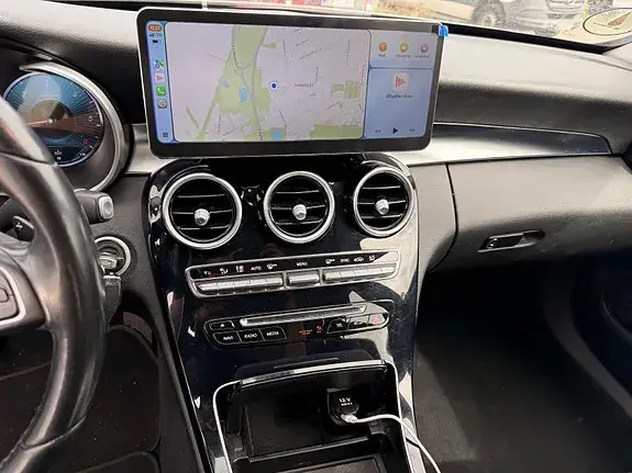 Mercedes-Benz C 220 2015 photo 2