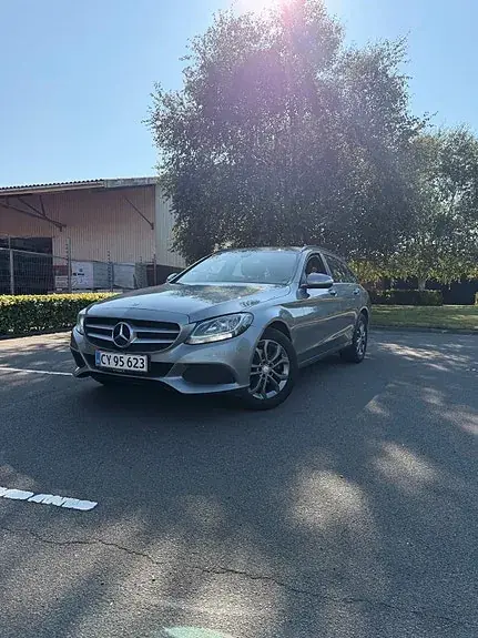 Mercedes-Benz C 220 2015 photo 3