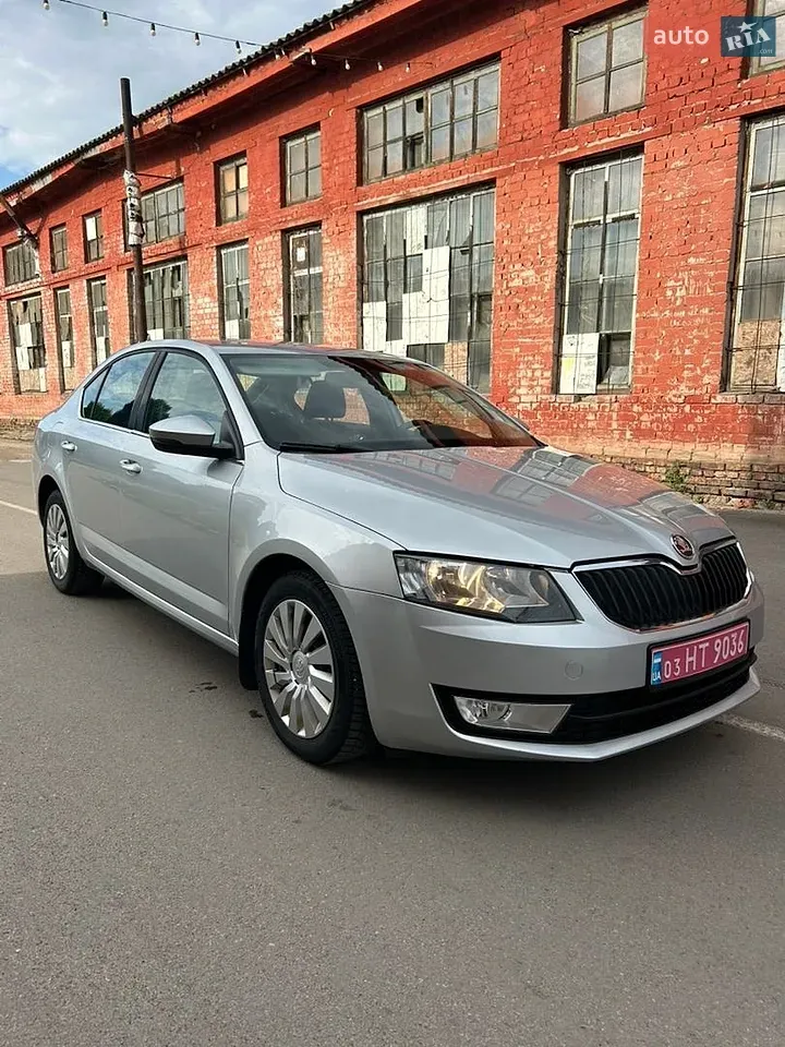 Skoda Octavia 2013 photo 2