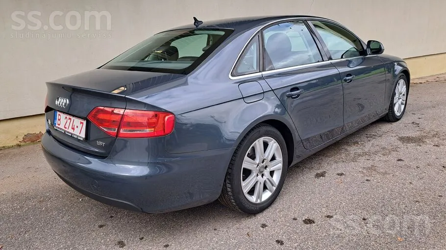 Audi A4 2008 photo 4