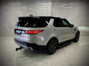 Land Rover Discovery 2018 photo 3