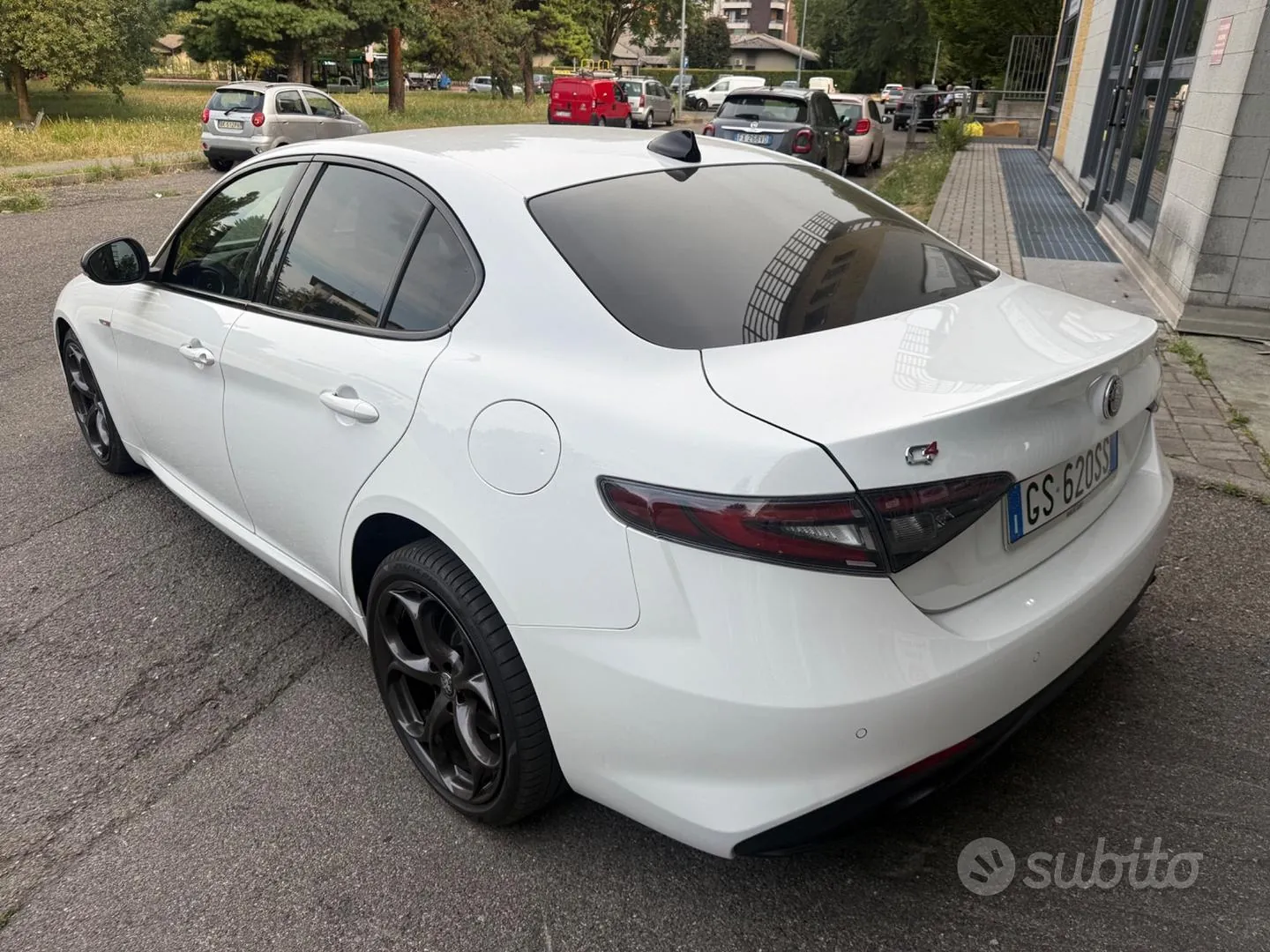 Alfa Romeo Giulia 2024 photo 5