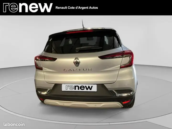 Renault Captur 2022 photo 4