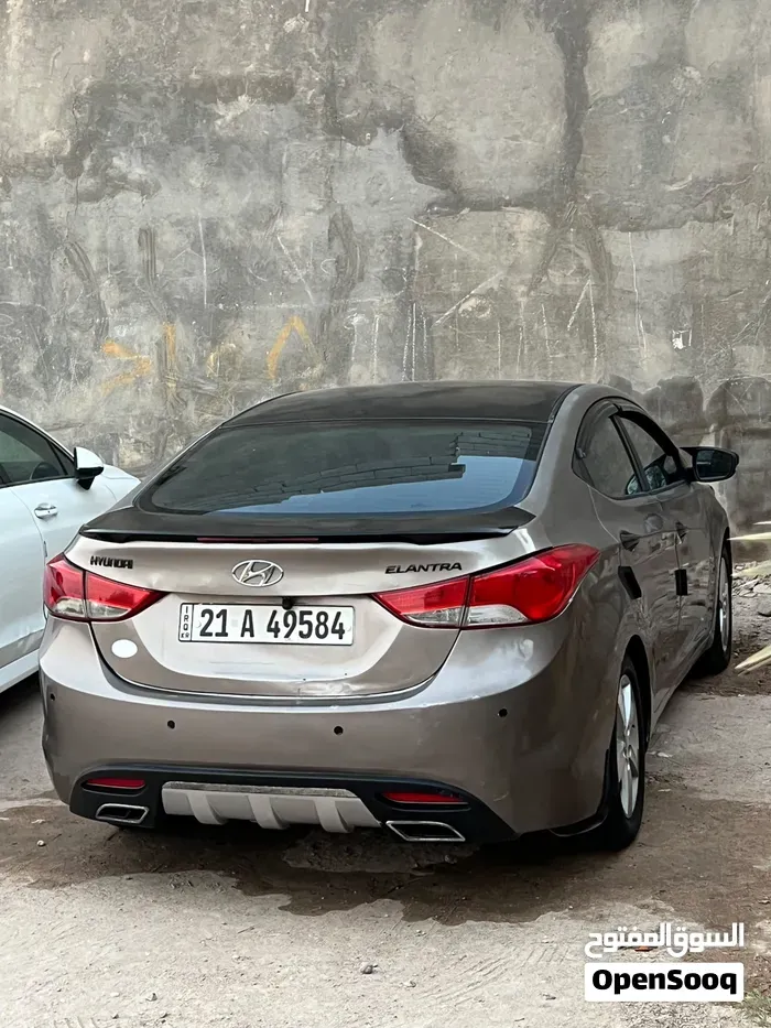 Hyundai Elantra 2012 photo 3