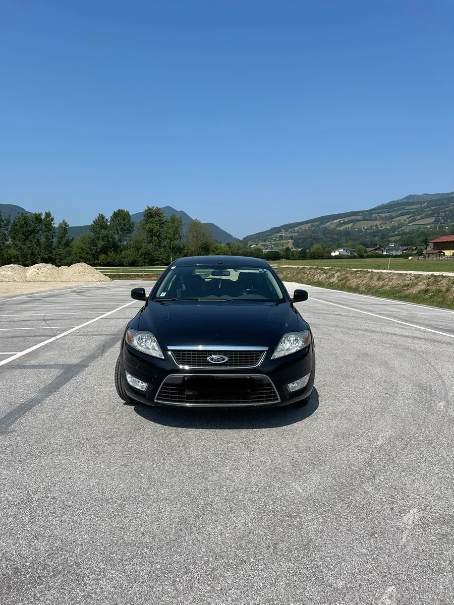 Ford Mondeo 2010 photo 2