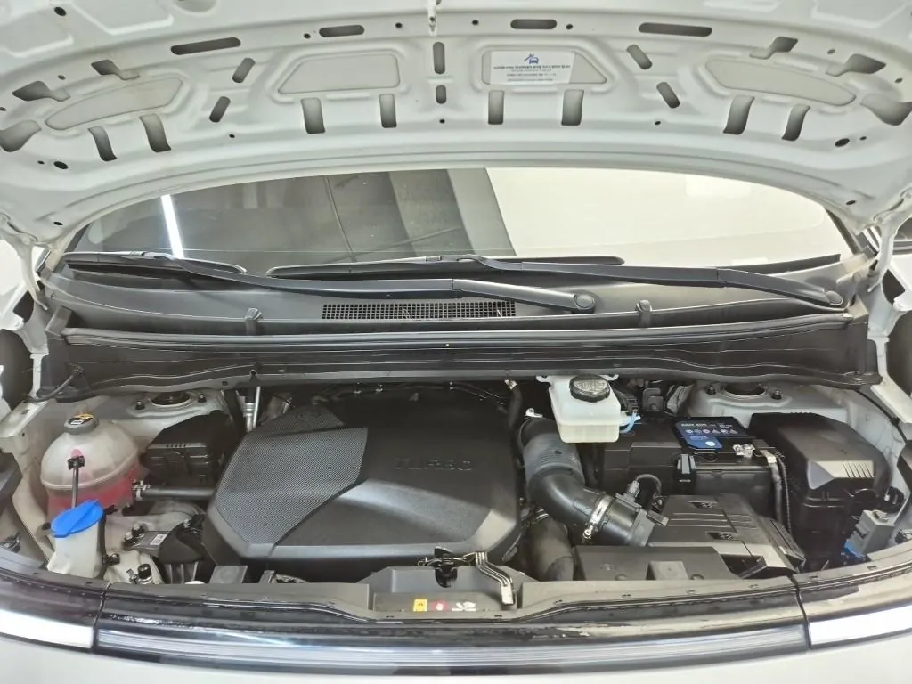 Hyundai Staria 2022 photo 5
