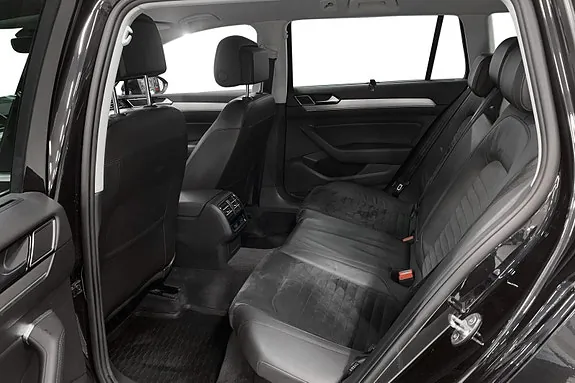Volkswagen Passat 2018 photo 3