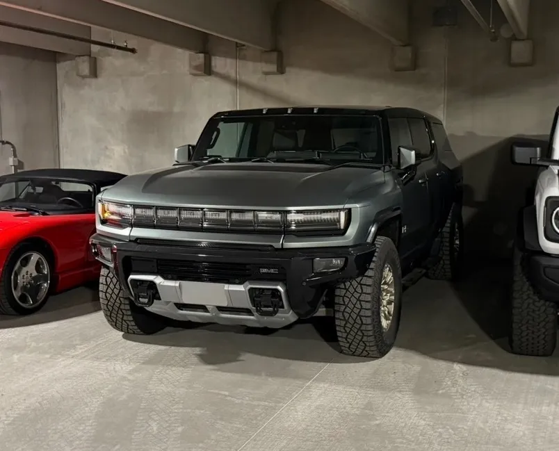 GMC Hummer Ev Suv