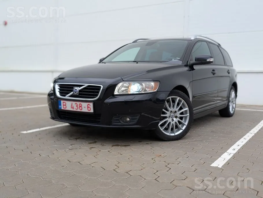 Volvo V50 2008 photo 4