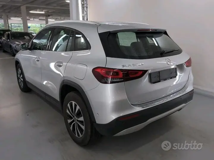 Mercedes-Benz Gla 2022 photo 3
