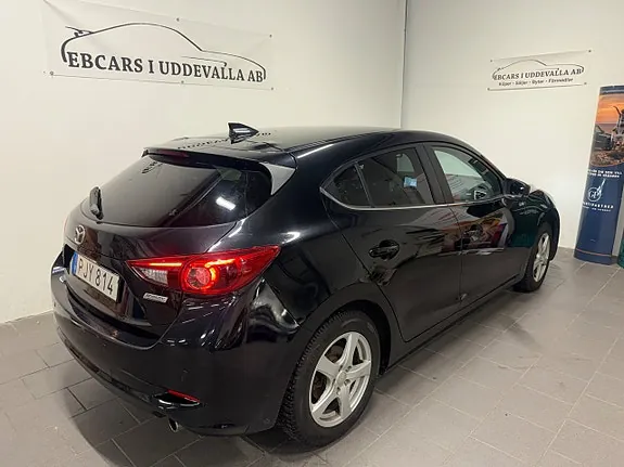 Mazda 3 2017 photo 4