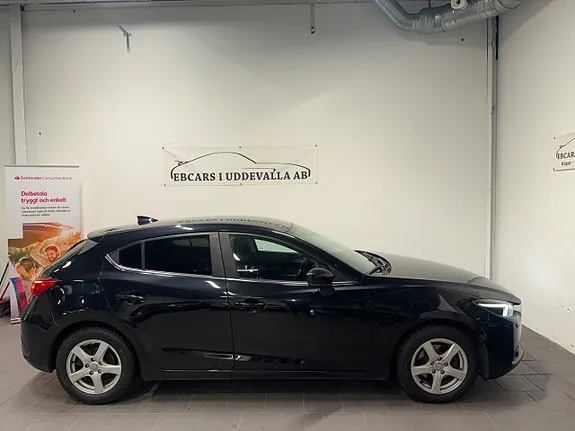 Mazda 3 2017 photo 3