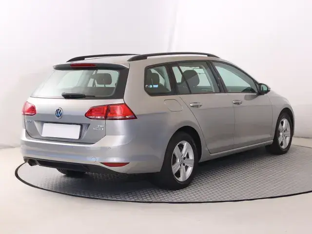 Volkswagen Golf Variant 2016 photo 4