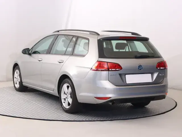 Volkswagen Golf Variant 2016 photo 3
