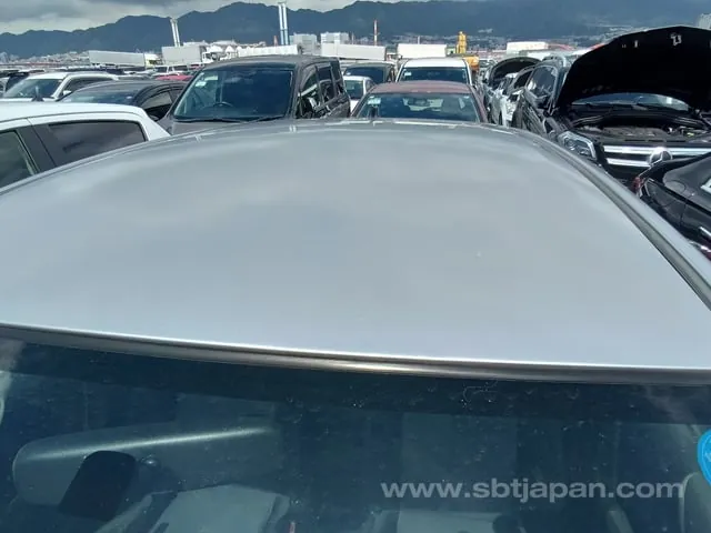 Toyota Vitz 2013 photo 5
