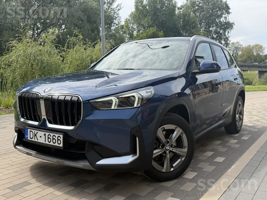 BMW X1 2023 photo 3