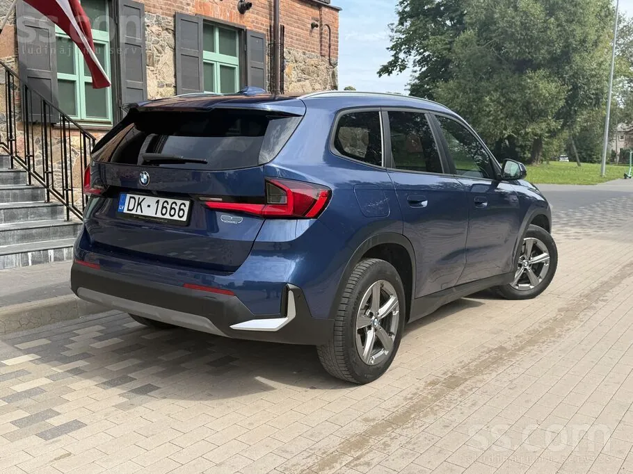 BMW X1 2023 photo 5