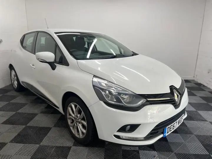 Renault Clio 2017 photo 2