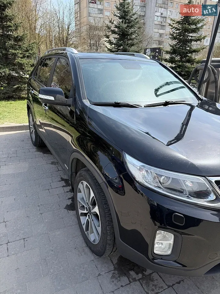 Kia Sorento 2012 photo 3