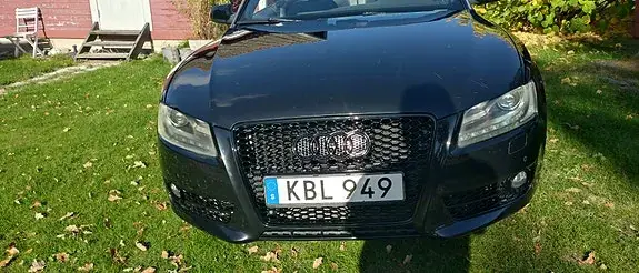 Audi A5 2010 photo 2