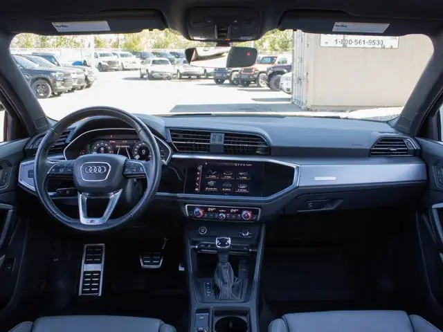 Audi Q3 2022 photo 4