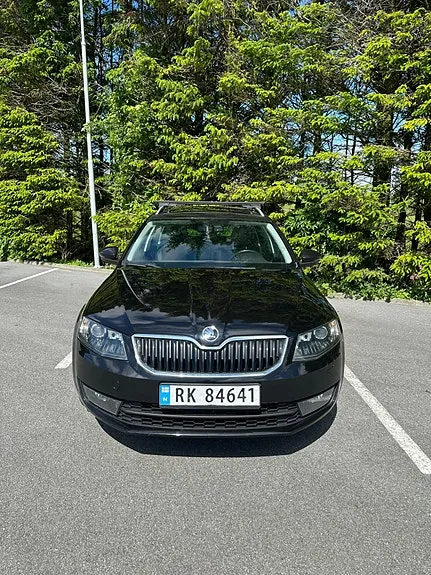 Skoda Octavia 2015 photo 2